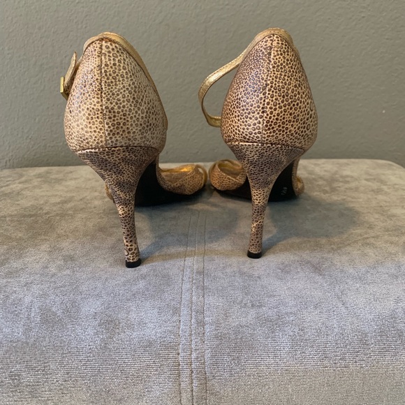 BCBG Strappy Heels - Picture 4 of 5